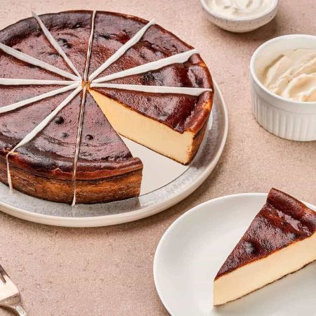 Чизкейк классический "Баскский" 1,3 кг (12 порций)