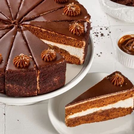 Торт "Астория" 1,6 кг (14 порций)