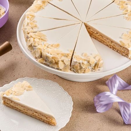 Торт "Миндальный с кокосом" 850 г (12 порций)